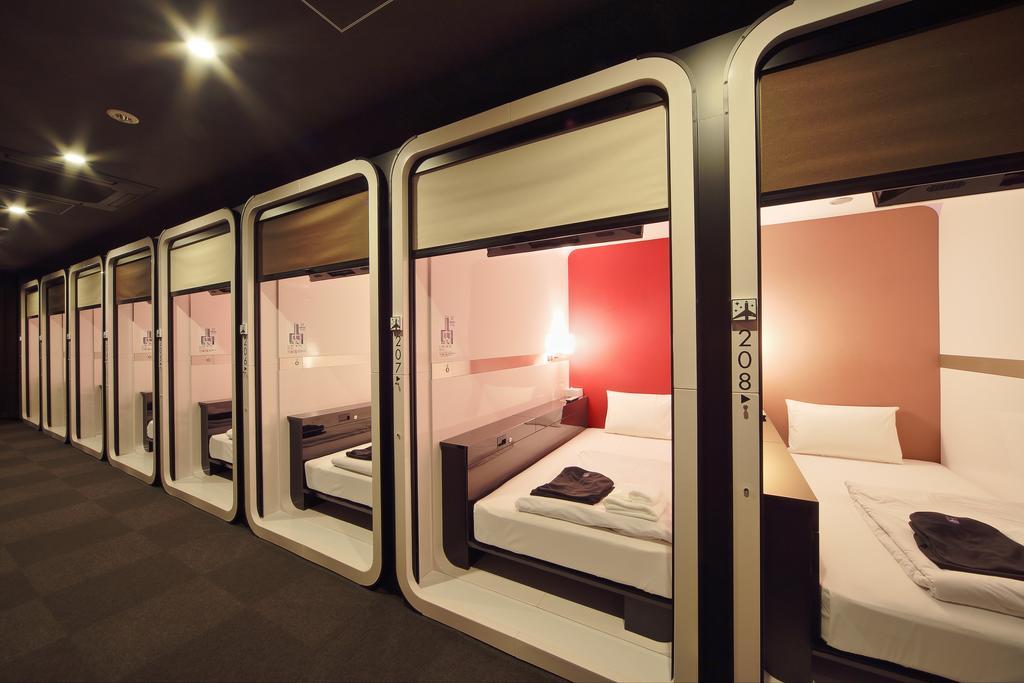 First Cabin Shinbashi Atagoyama Präfektur Tokio Zimmer foto